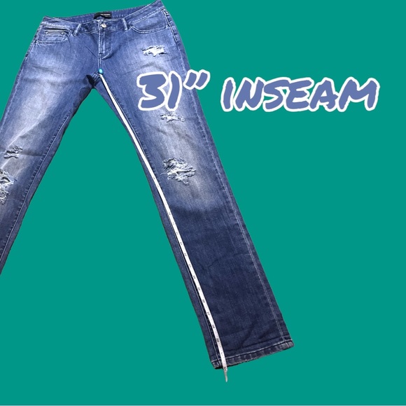 NWOT⭐️👖The Kooples low rise distressed skinny jeans. Size 26 (30” waist) - Picture 5 of 9